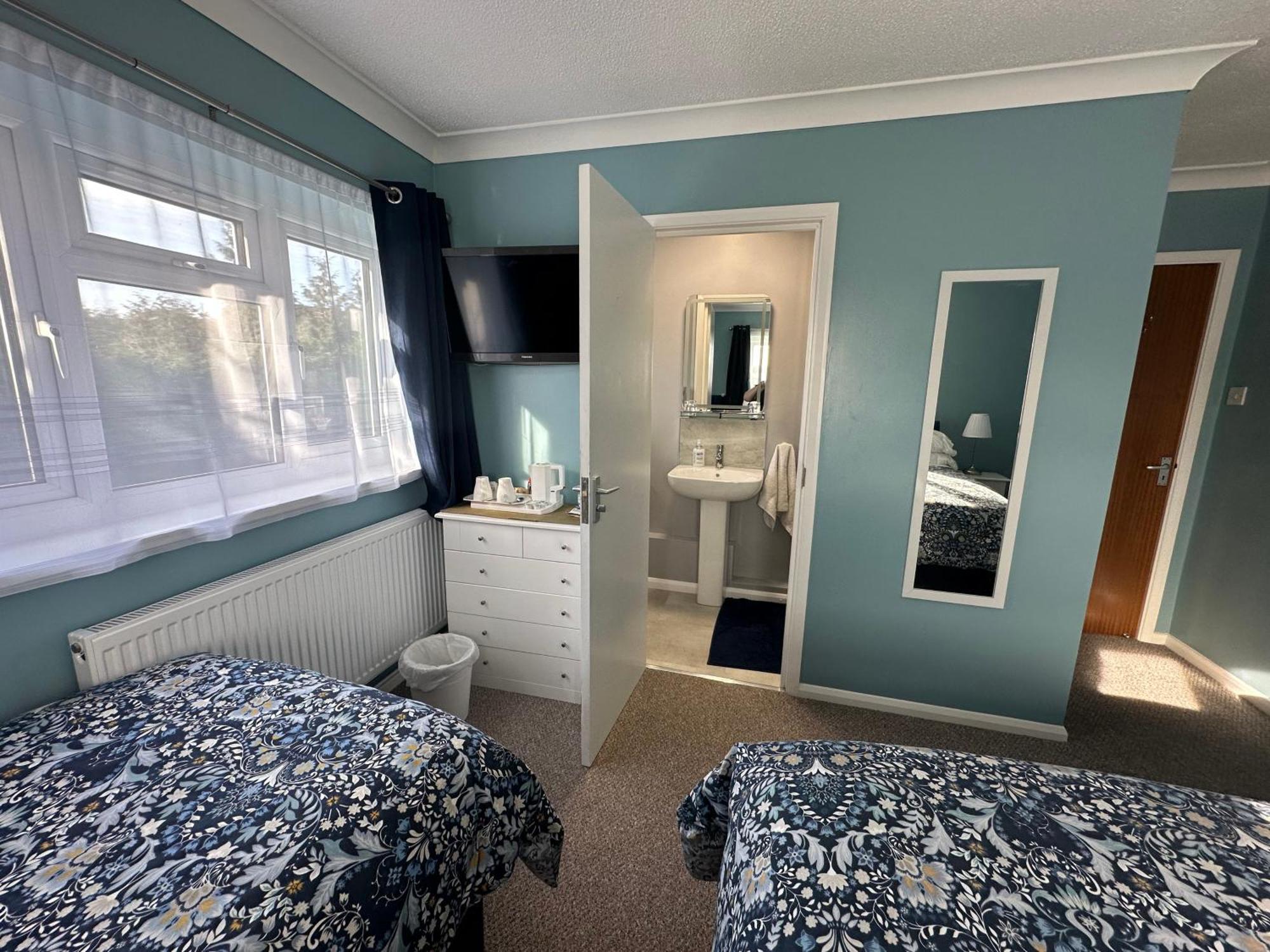 Lynn Hill Guest House Dereham Dış mekan fotoğraf