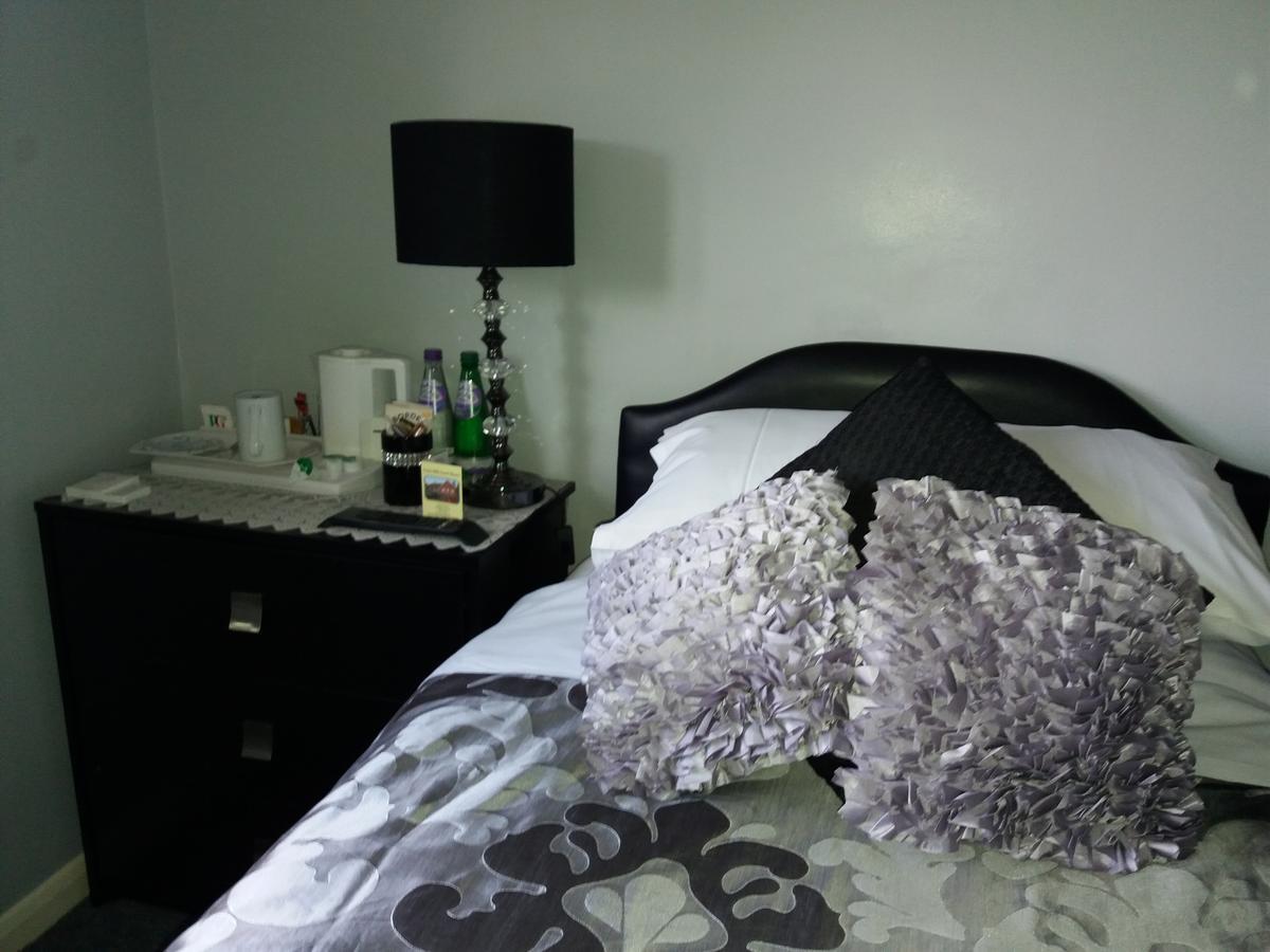 Lynn Hill Guest House Dereham Dış mekan fotoğraf